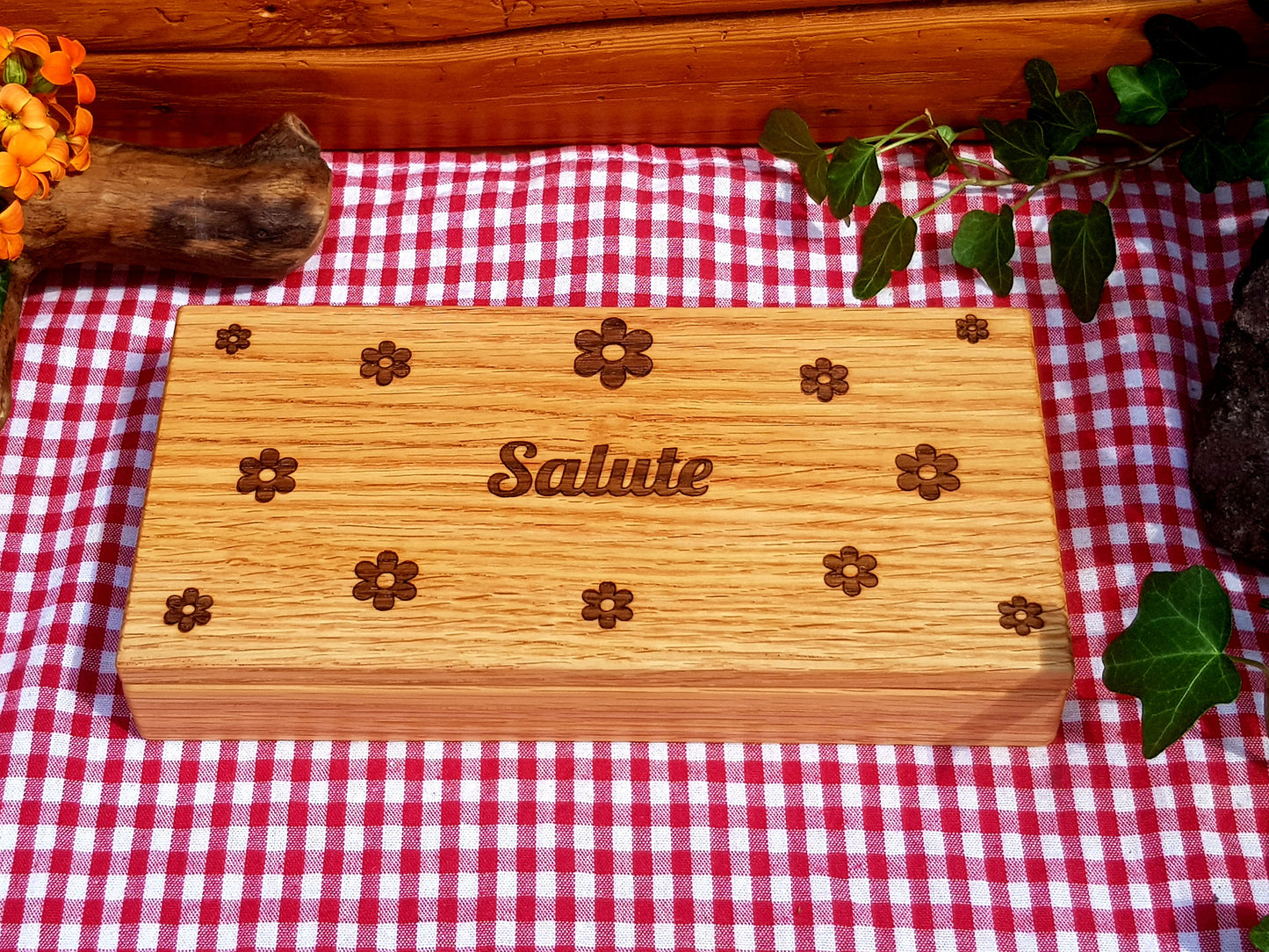 Tablettenbox 'Salute' aus Eiche